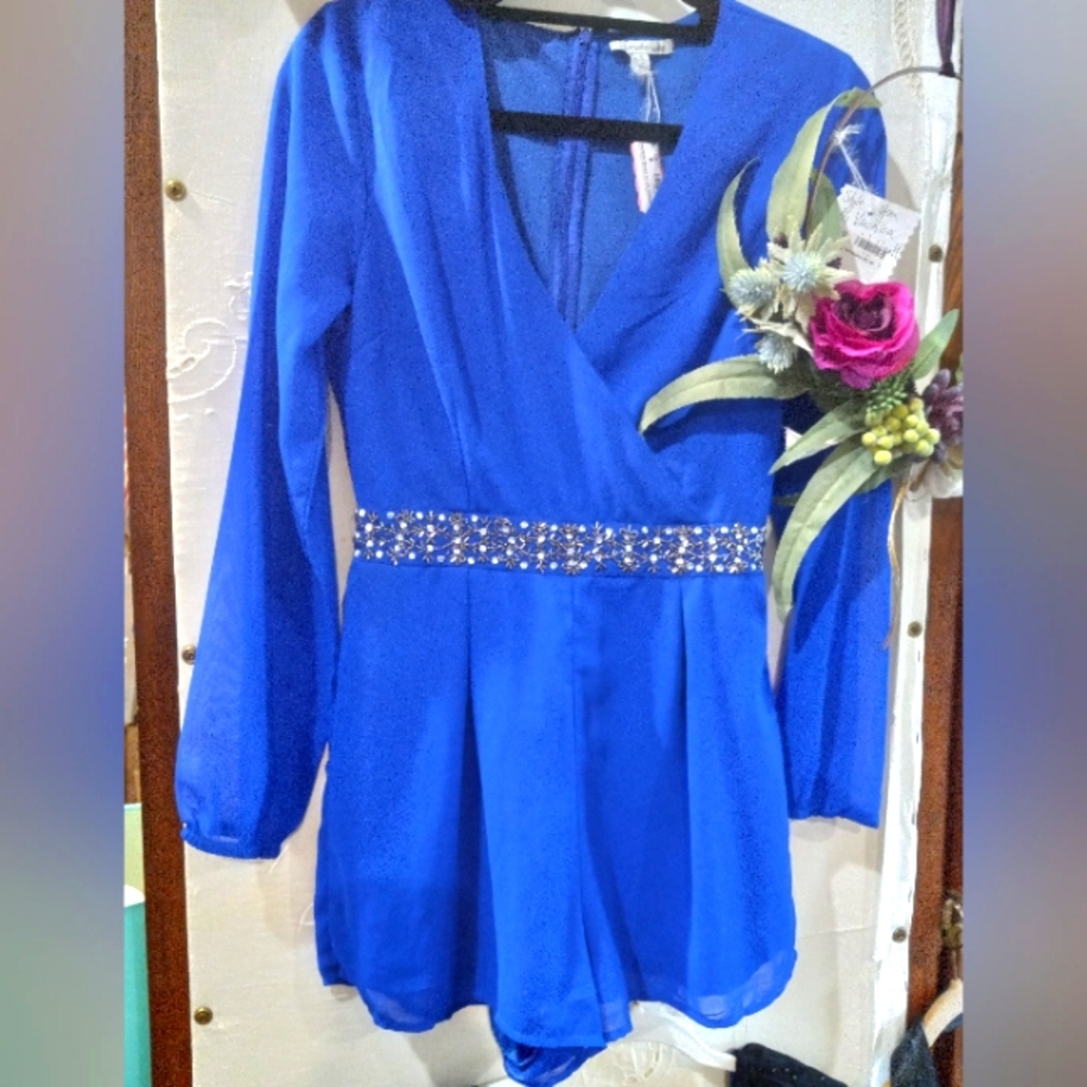 Charlotte Russe long sleeve romper